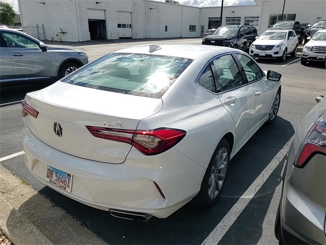 2022 Acura TLX Base photo 3