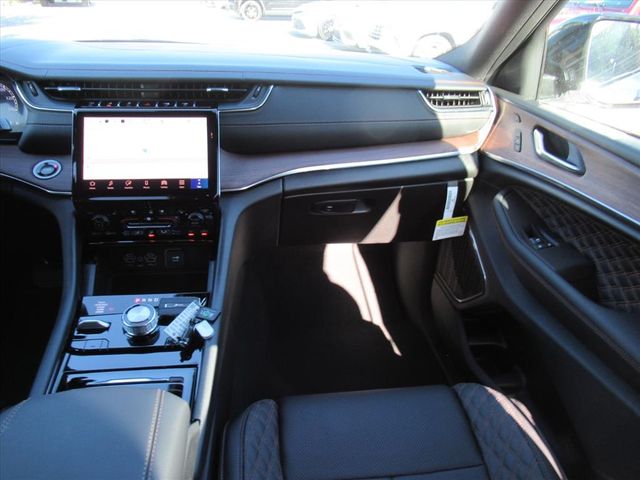 2025 Jeep Grand Cherokee Summit photo 14