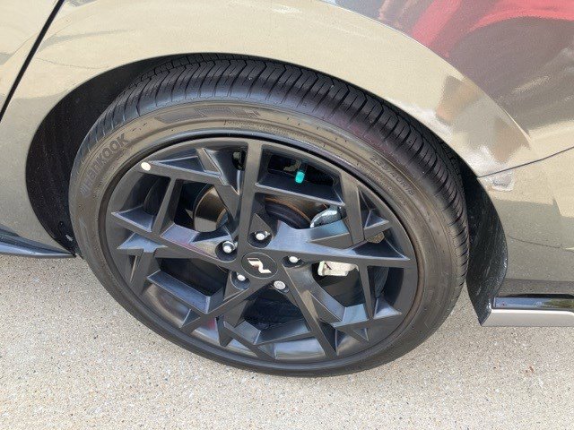 2024 Hyundai Elantra N Line photo 23