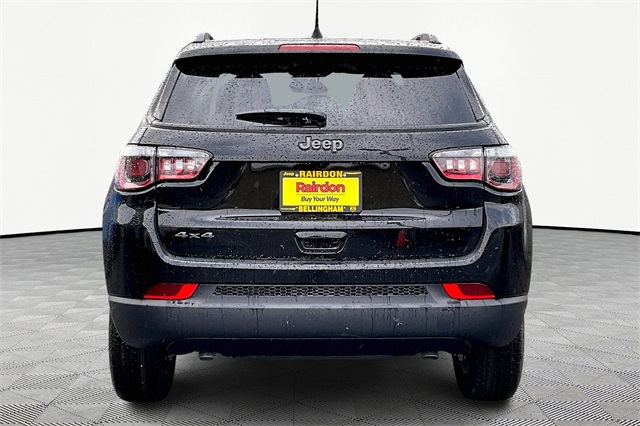 2025 Jeep Compass Latitude photo 4