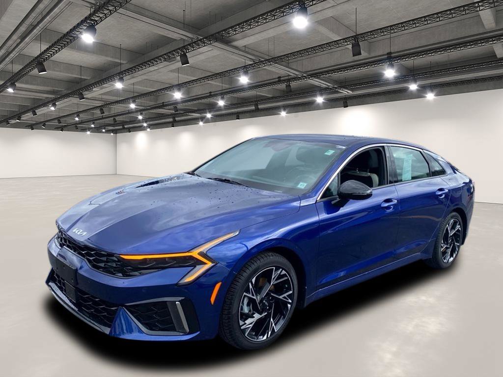 2025 Kia K5 GT-Line photo 3