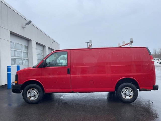 2014 Chevrolet Express 3500 Work Van photo 4