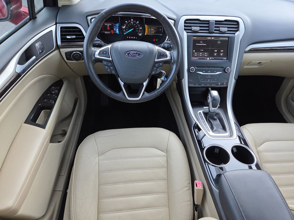 2013 Ford Fusion Energi SE photo 15