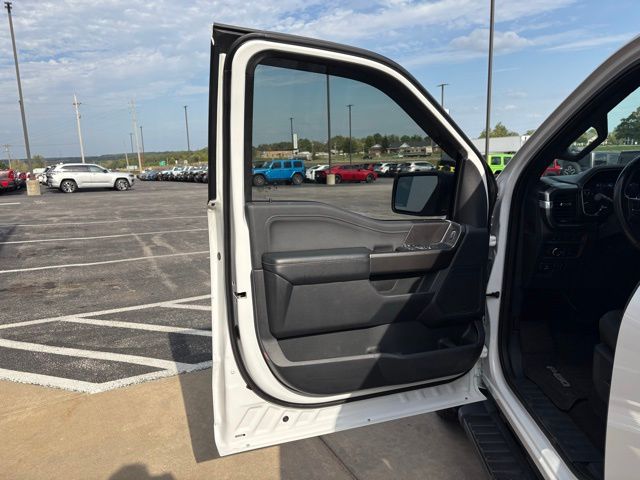 2021 Ford F-150 XLT photo 9