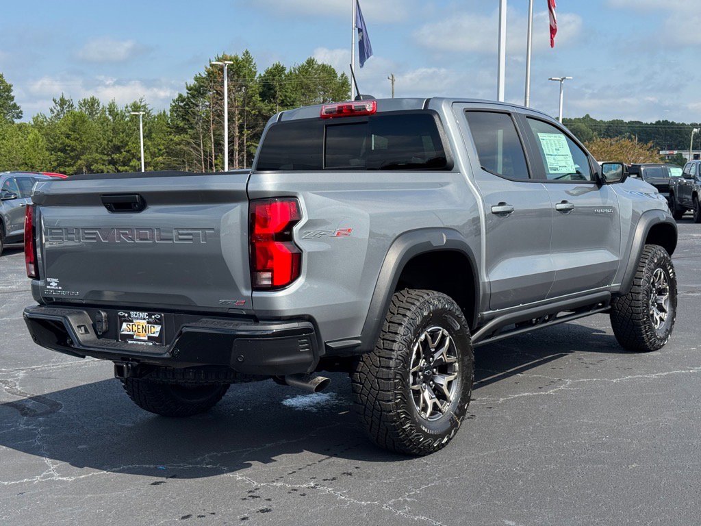 2026 Chevrolet Colorado ZR2 photo 3