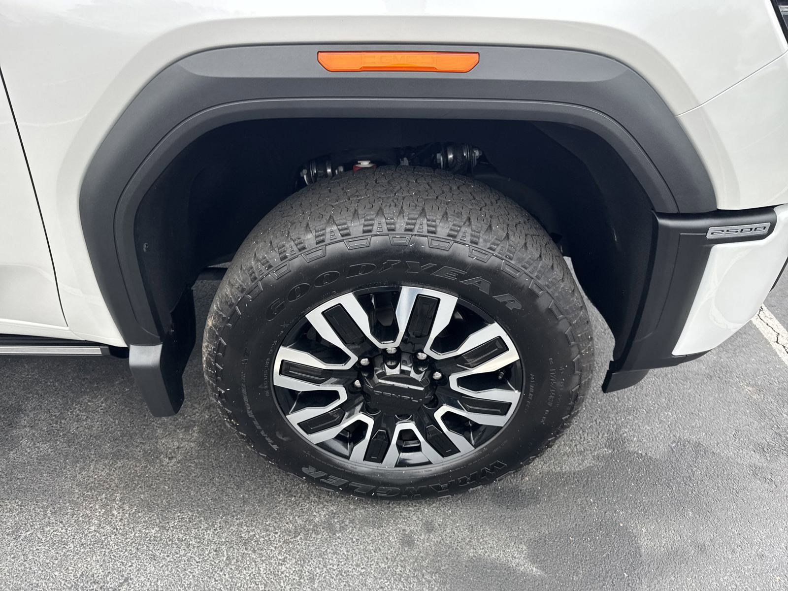 2024 Gmc Sierra HD Denali Ultimate photo 10