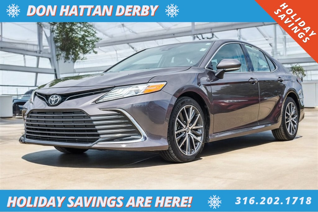 2023 Toyota Camry XLE's photo