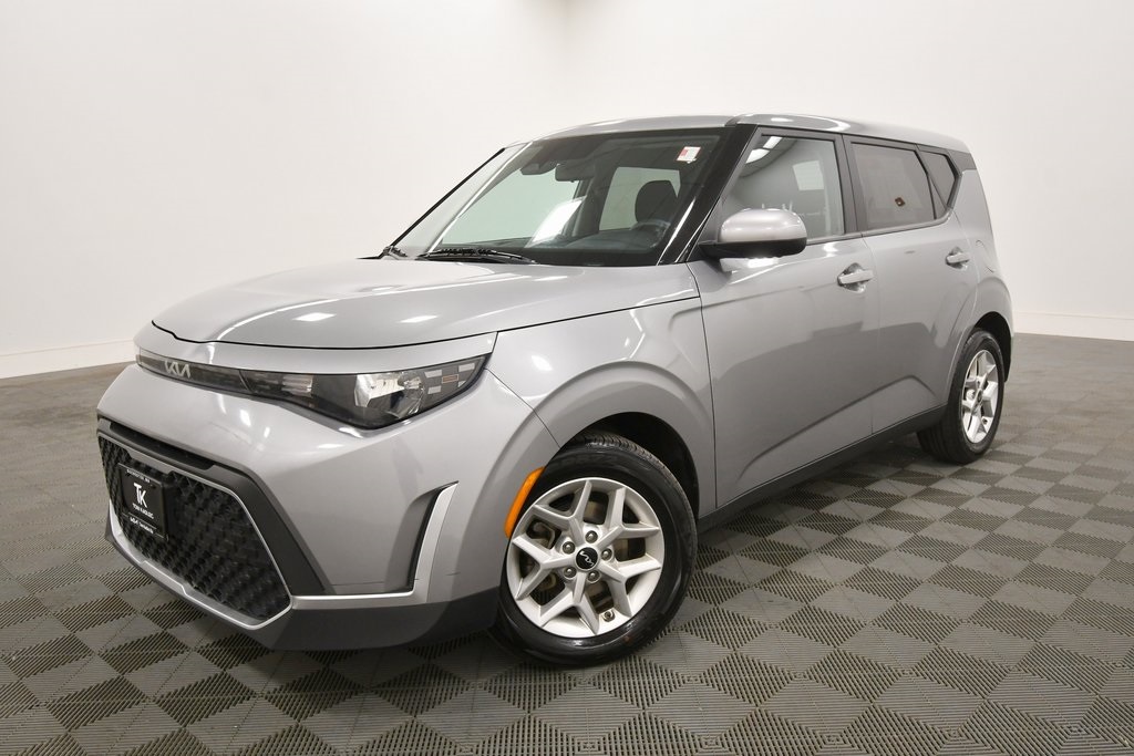 Certified 2024 Kia Soul LX with VIN KNDJ23AU7R7899526 for sale in Rochester, Minnesota