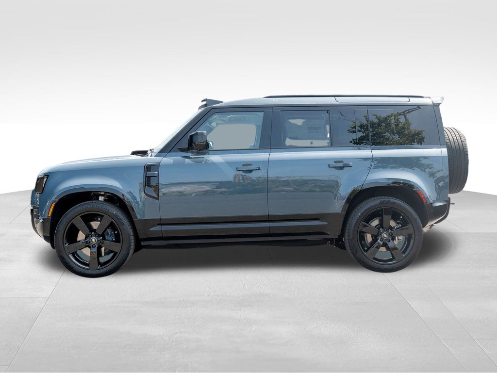 2025 Land Rover Defender 110 X-Dynamic SE photo 7