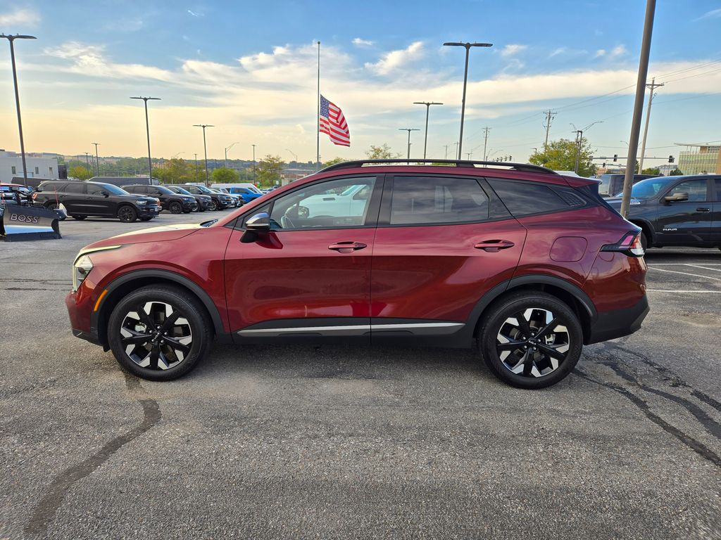 2023 Kia Sportage X-Line photo 5