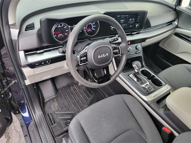 2022 Kia Carnival LX photo 14