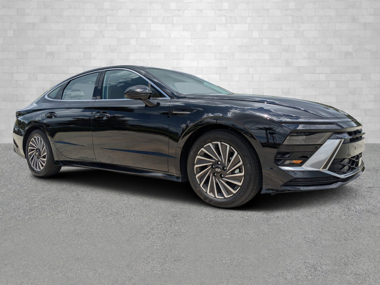 2024 Hyundai Sonata Hybrid Limited's photo