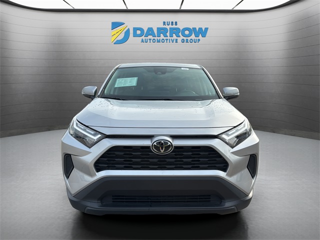 2023 Toyota RAV4 LE photo 3