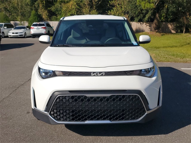 2025 Kia Soul LX S photo 2