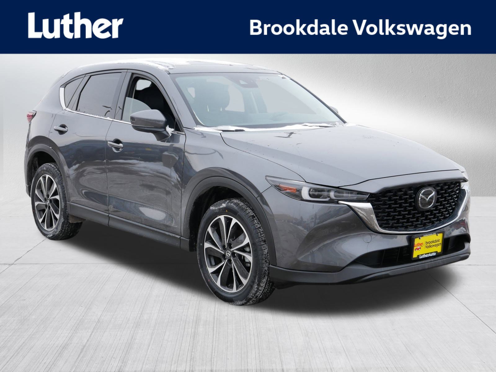 2023 Mazda CX-5 S Premium package's photo