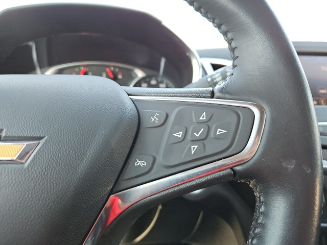 2020 Chevrolet Equinox LT photo 30
