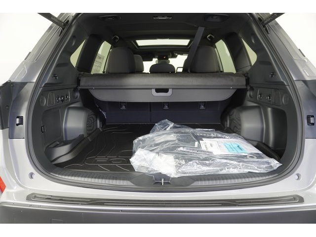 2025 Subaru Forester Premium photo 22