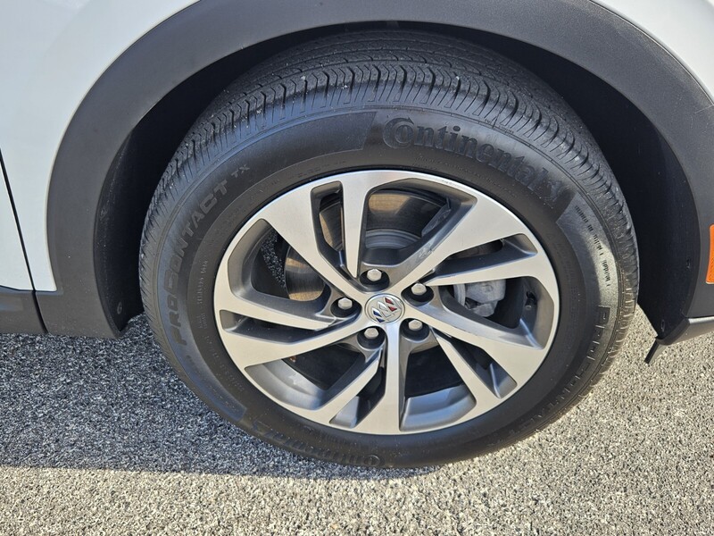 2023 Buick Envision Essence photo 15