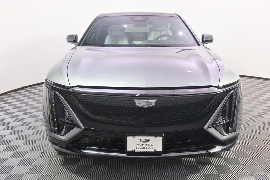 2025 Cadillac Lyriq Sport photo 9