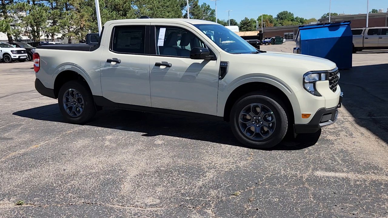 2025 Ford Maverick XLT photo 14