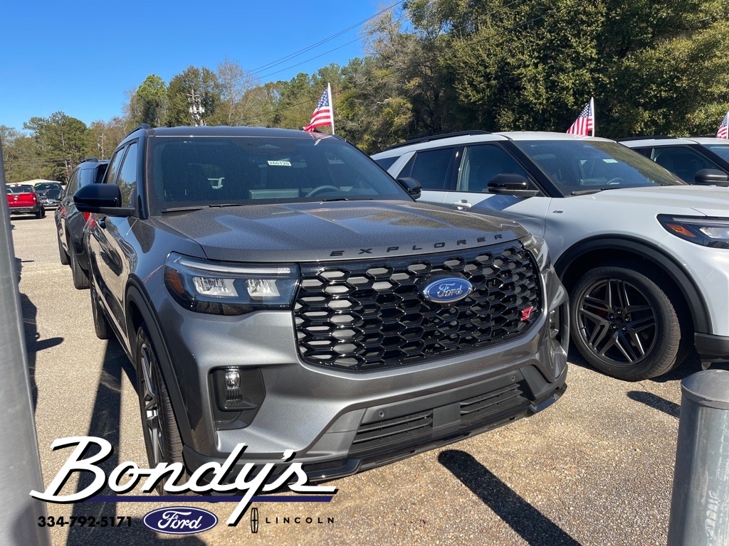 2026 Ford Explorer ST's photo