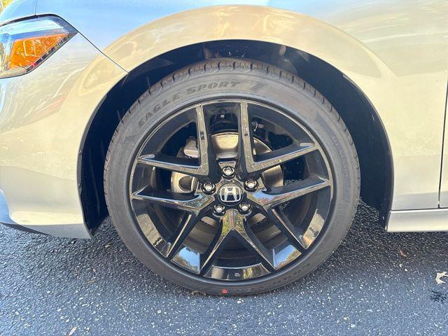 2026 Honda Civic Sport photo 4