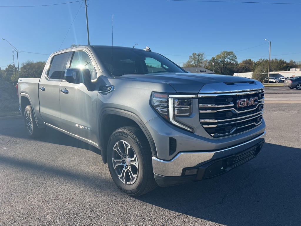 2025 Gmc Sierra 1500 SLT photo 3
