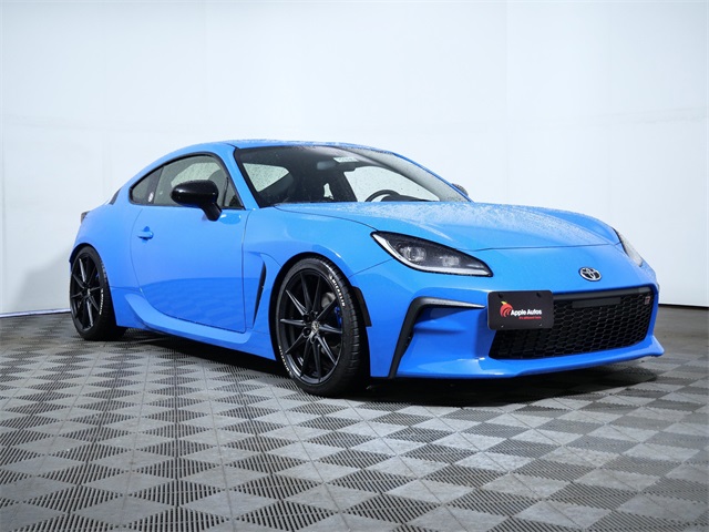 Used 2023 Toyota GR86 Premium with VIN JF1ZNBE14P9752866 for sale in Apple Valley, Minnesota