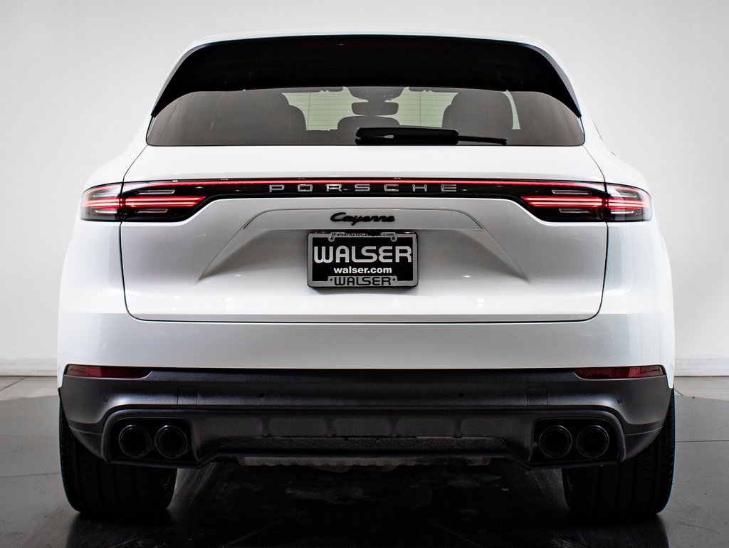 2021 Porsche Cayenne E-Hybrid photo 7