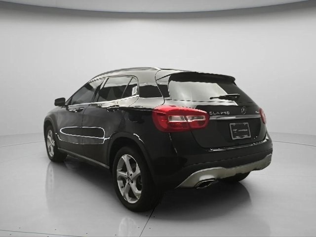 2018 Mercedes Benz GLA 250 4MATIC photo 3
