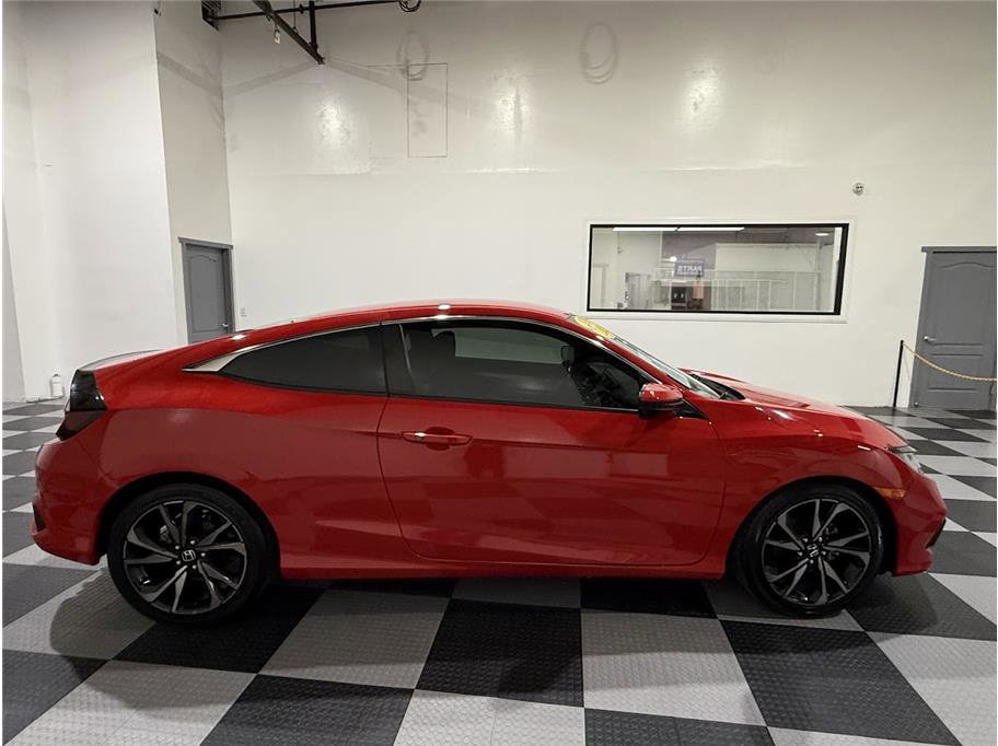 2020 Honda Civic Sport photo 4