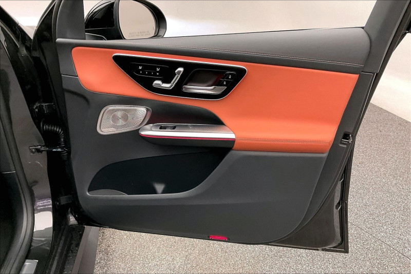 2026 Mercedes-Benz GLC