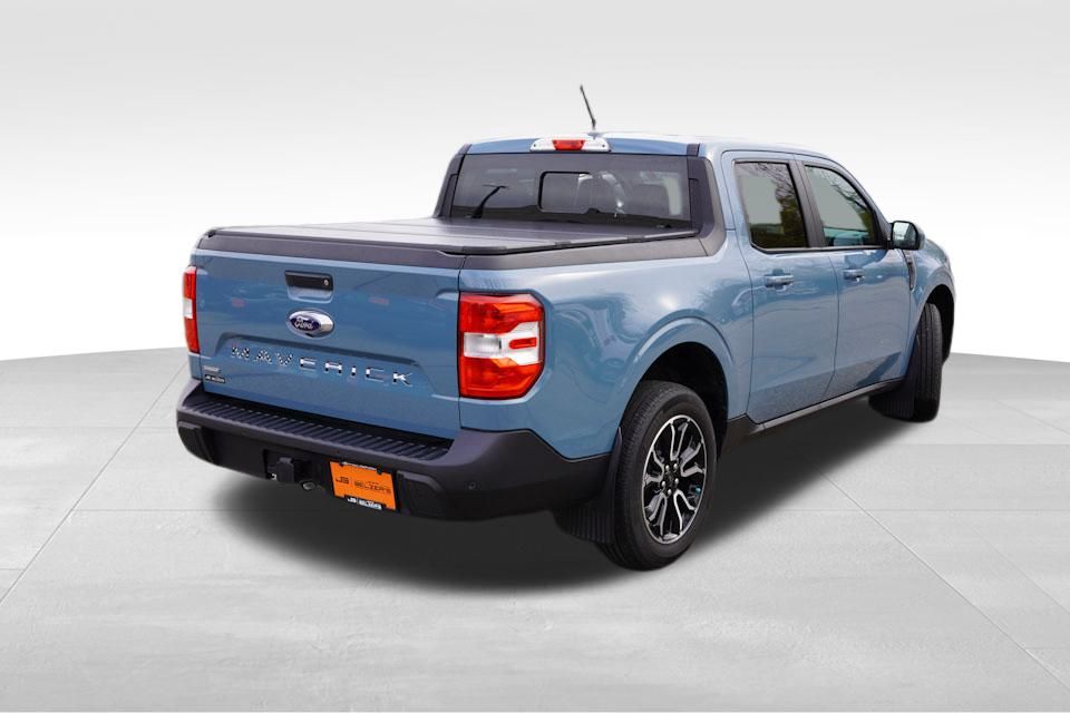 2023 Ford Maverick Lariat photo 4