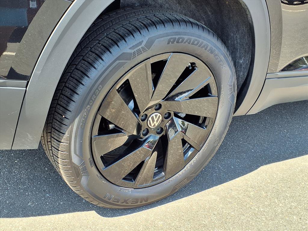 2025 Volkswagen Atlas SE Technology photo 19
