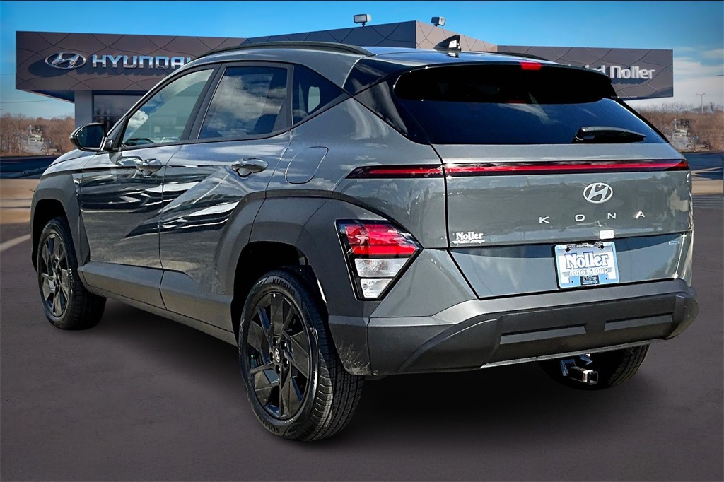 2026 Hyundai Kona SEL photo 3