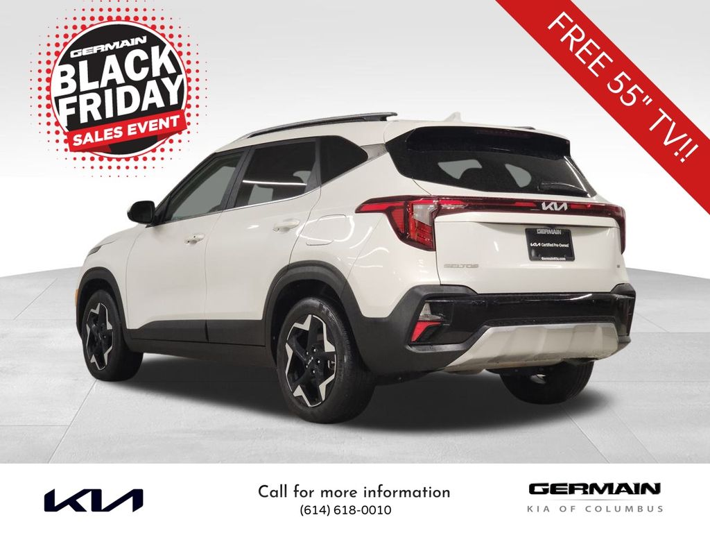 2024 Kia Seltos EX photo 3