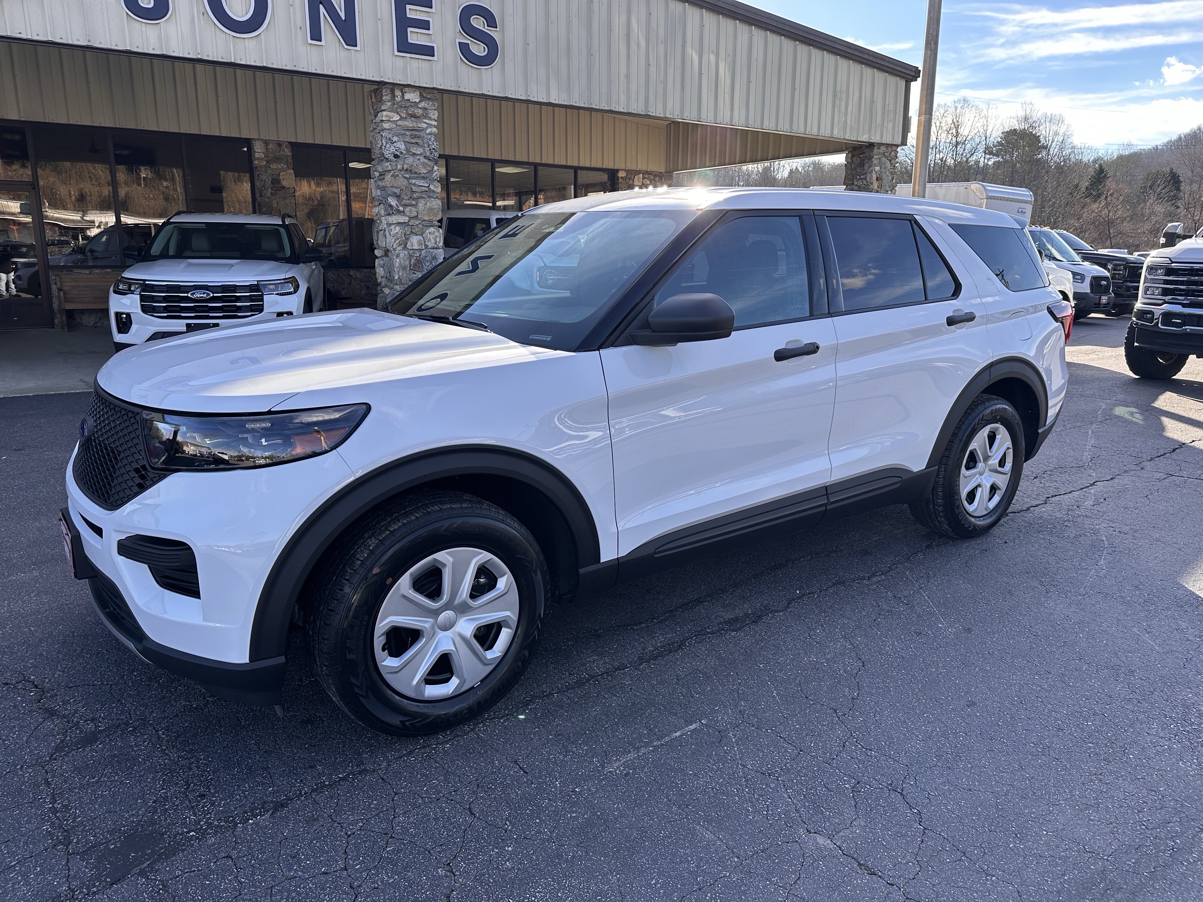 2025 Ford Explorer's photo