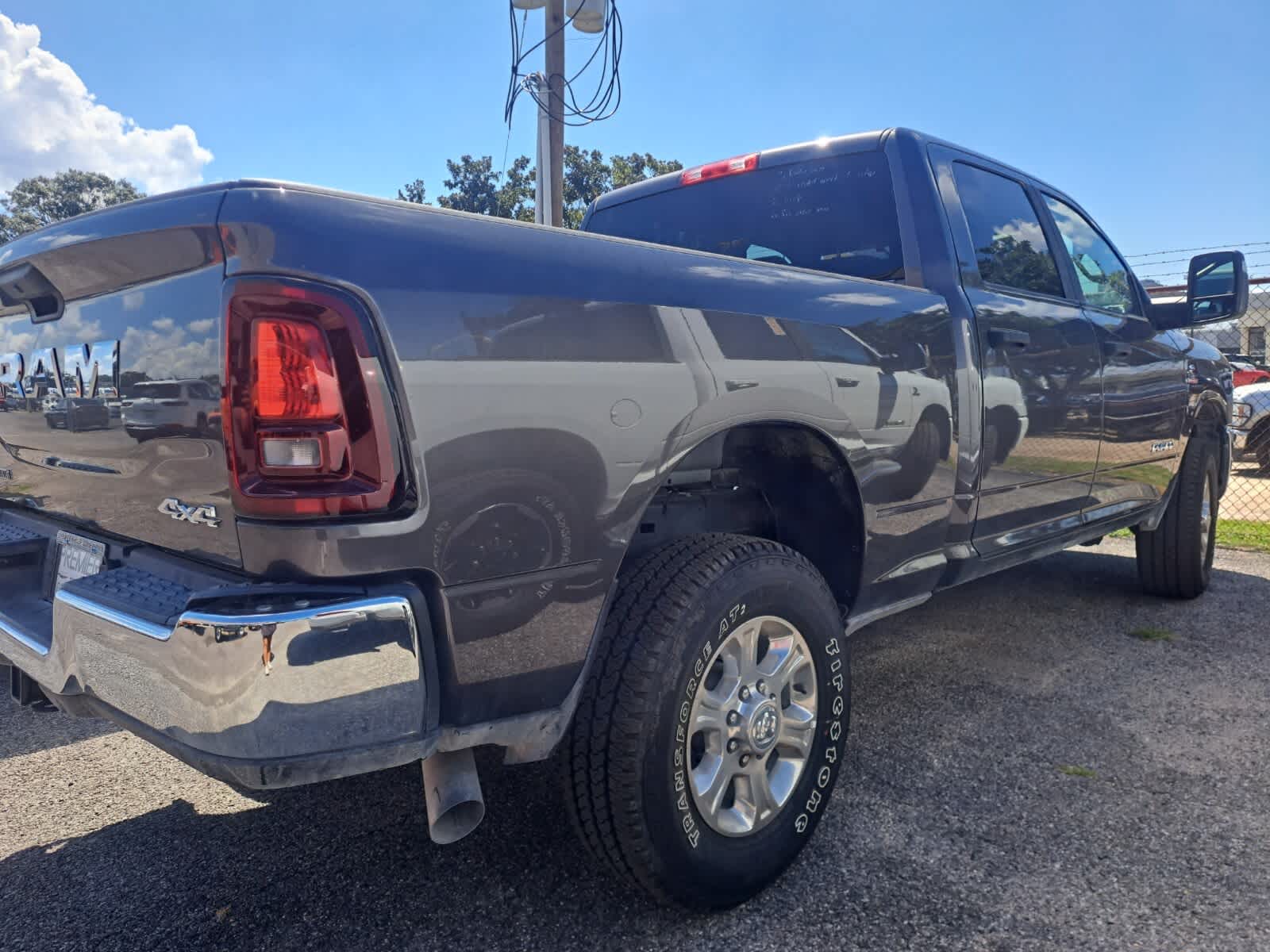 2025 Ram 2500 Big Horn photo 3