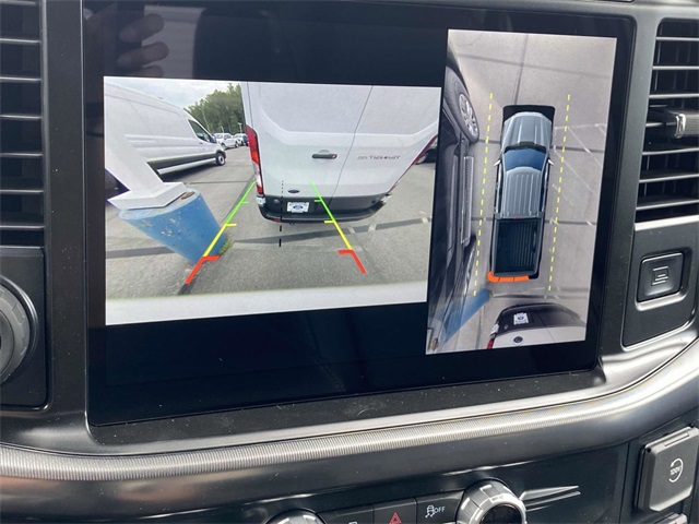 2025 Ford F-150 Lariat photo 18