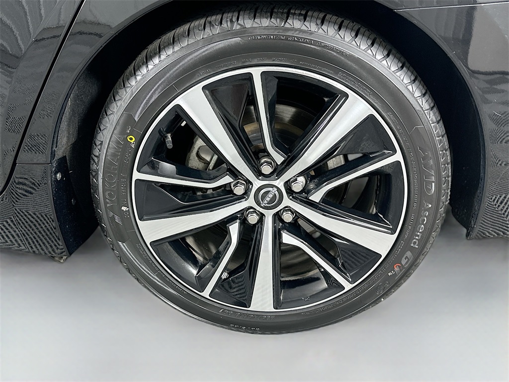 2023 Nissan Maxima SV photo 27