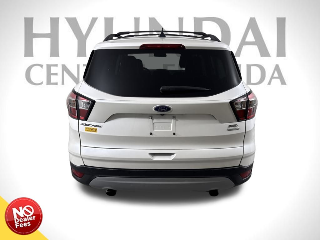 2018 Ford Escape SEL photo 4