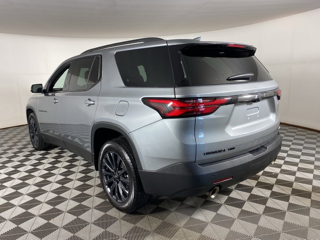 2023 Chevrolet Traverse RS photo 3