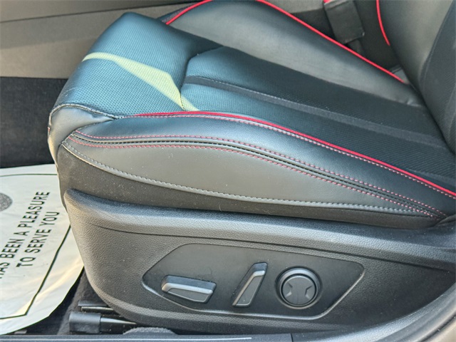 2023 Kia K5 GT photo 18