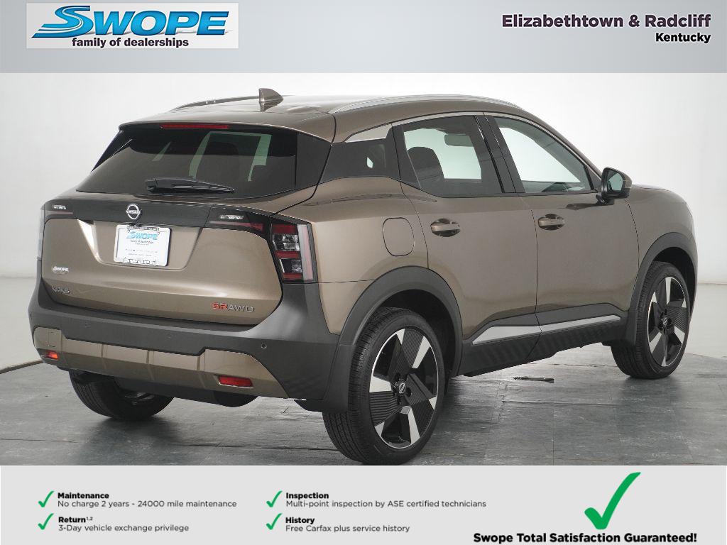 2025 Nissan Kicks SR photo 3