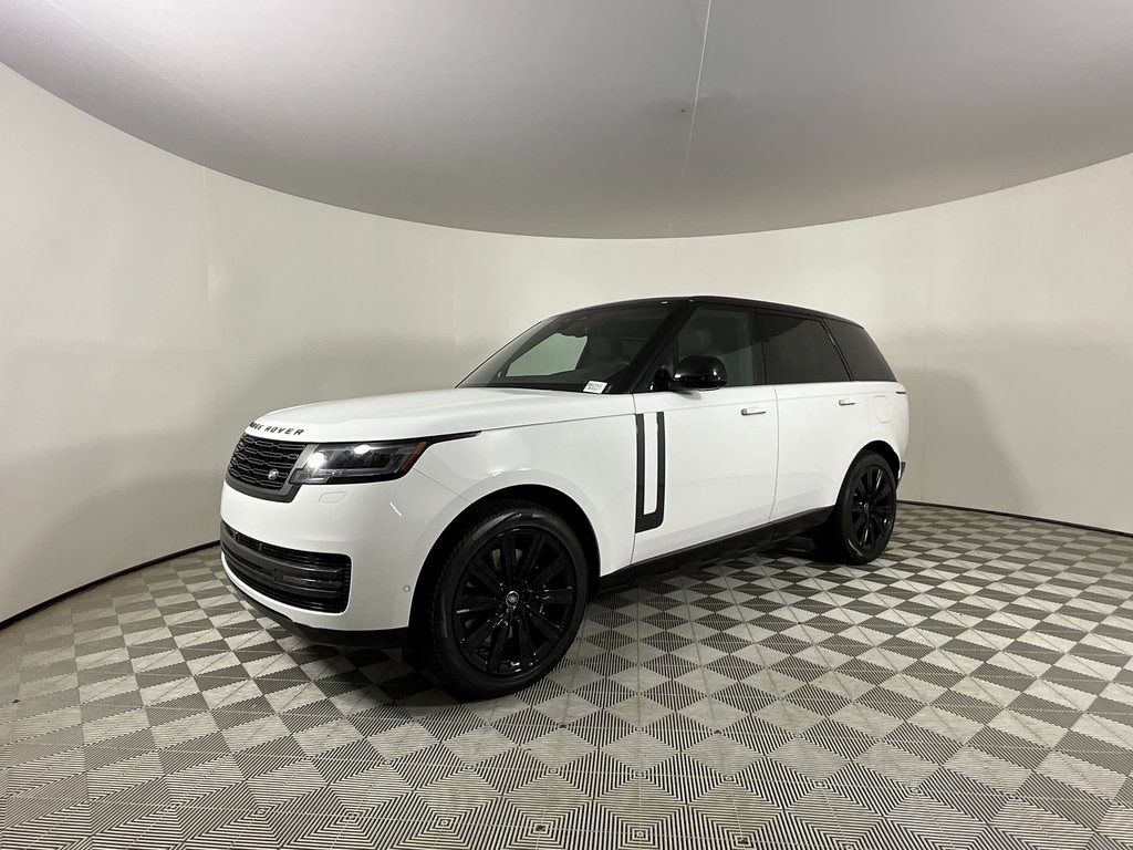2025 Land Rover Range Rover SE's photo