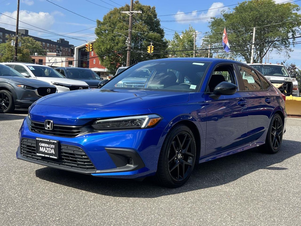 2022 Honda Civic Sport photo 2