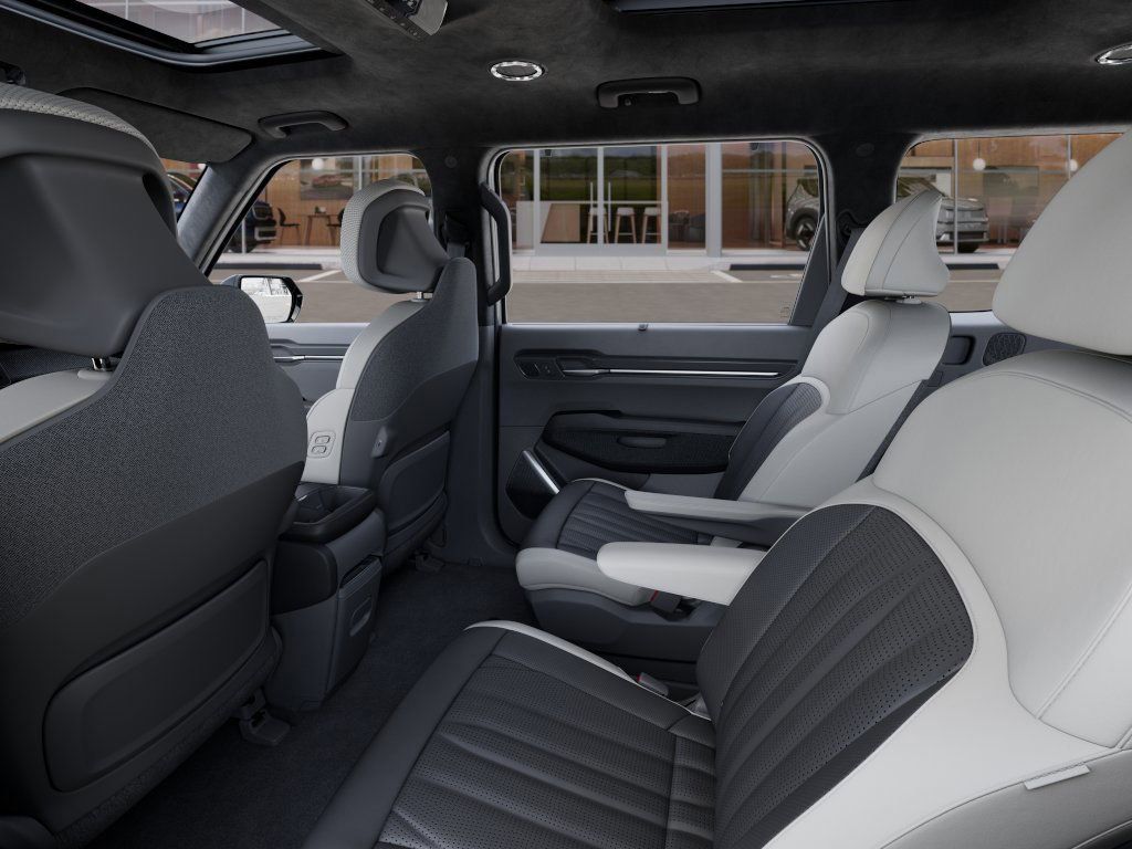 2026 Kia EV9 GT-Line photo 17