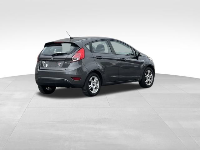 2015 Ford Fiesta SE photo 4