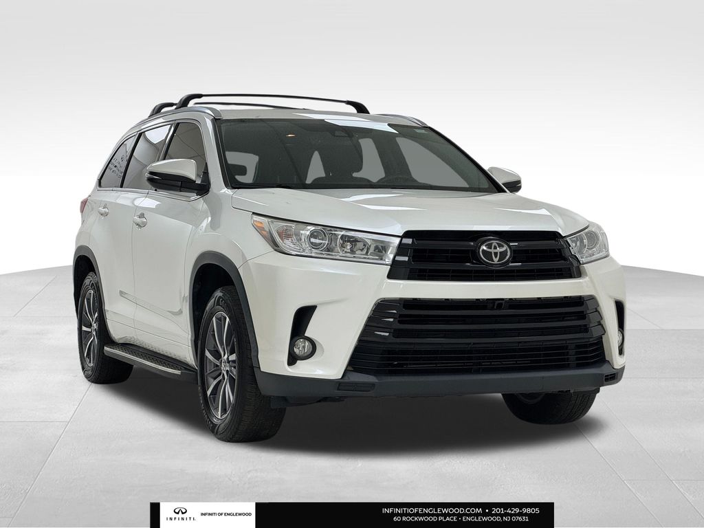 2017 Toyota Highlander