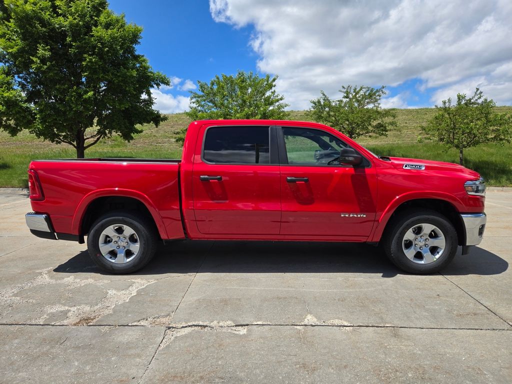 2025 Ram 1500 Big Horn Lone Star photo 2